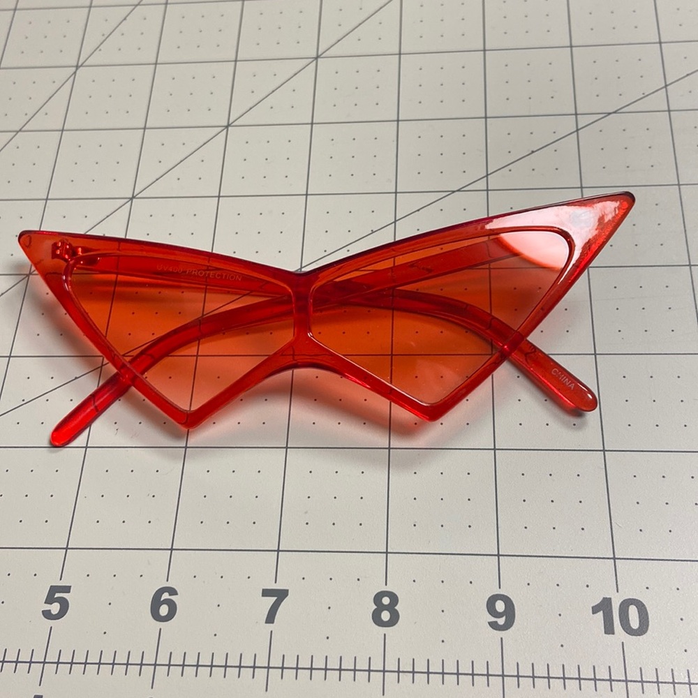 Retro Cateye Plastic Sunglass